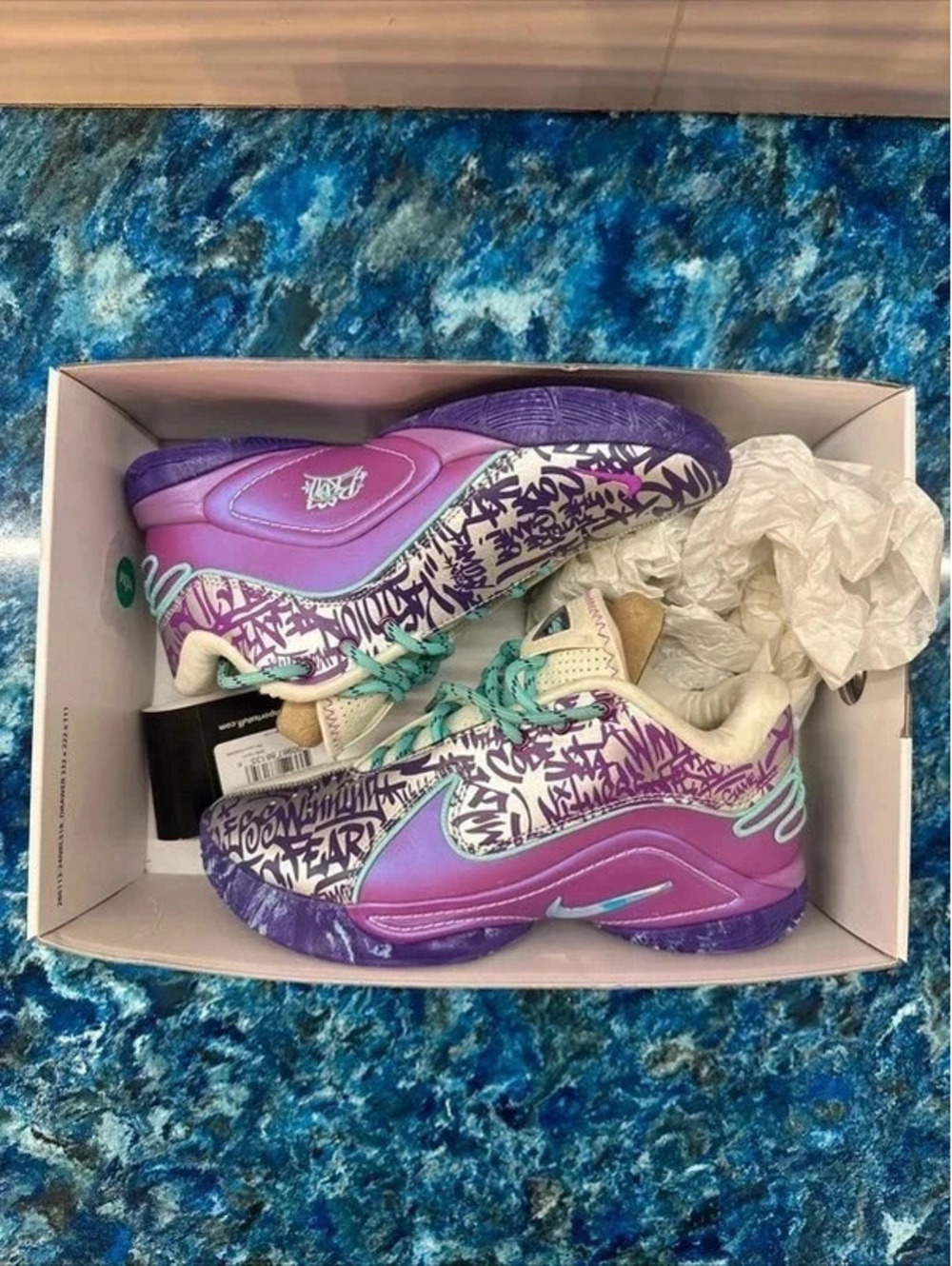 Nike LeBron 22 Frozen Grapes Soft Pearl Hyper Turquois HV8454 001 Men’s Size 6